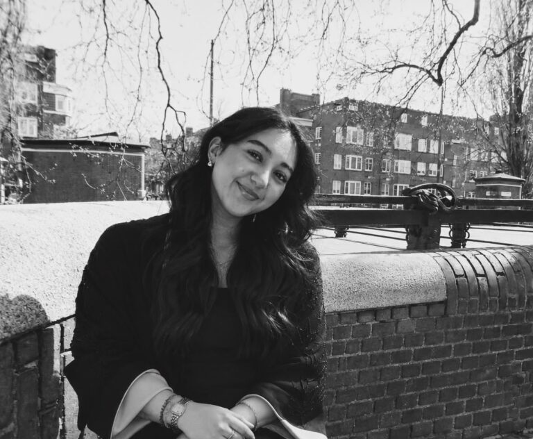 Loubna website foto